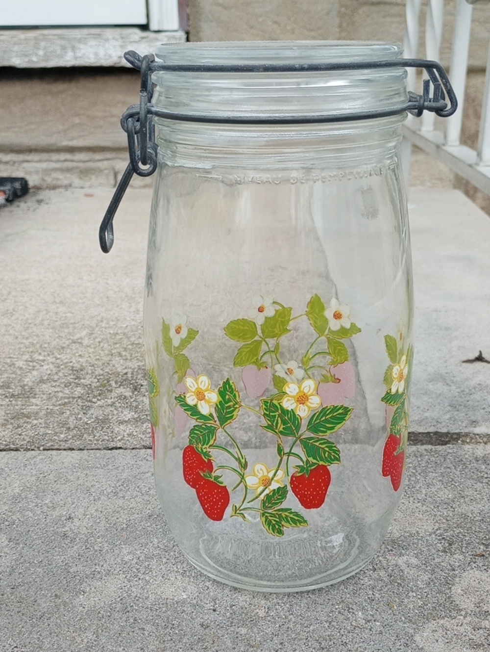 Vintage Clear Glass Round Strawberry/Floral 1.5 Liter Canister. Red Green Yellow